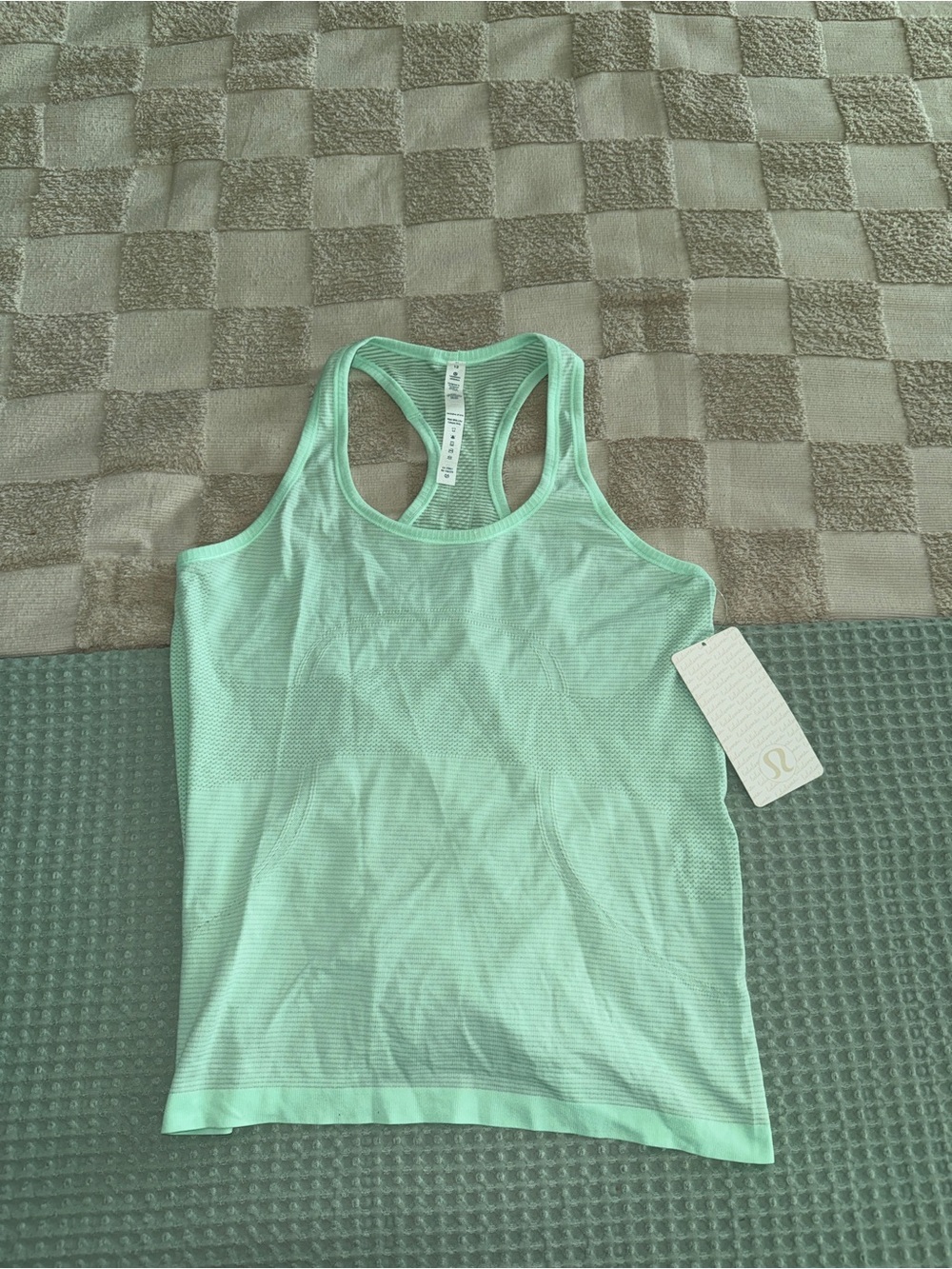 NWT Lululemon Run: Swiftly Racerback‎ size 12